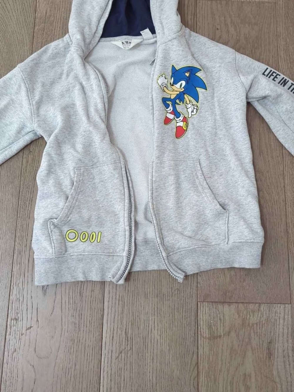 H&M Boys Sonic the Hedgehog Zip Up Hoodie Size 8